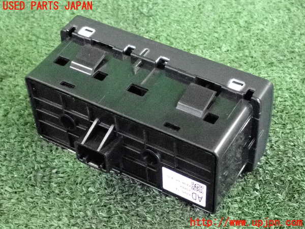 2UPJ-9240376306]CX-5(KE2AW)スイッチ1 中古_2
