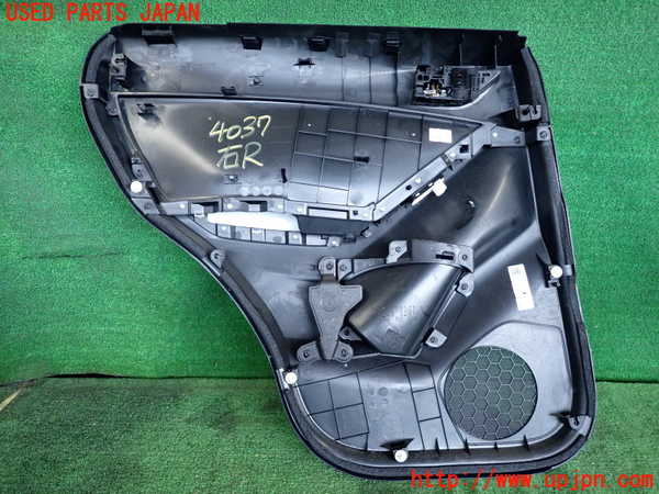 2UPJ-9240371294]CX-5(KE2AW)右後ドア内張り 中古_4