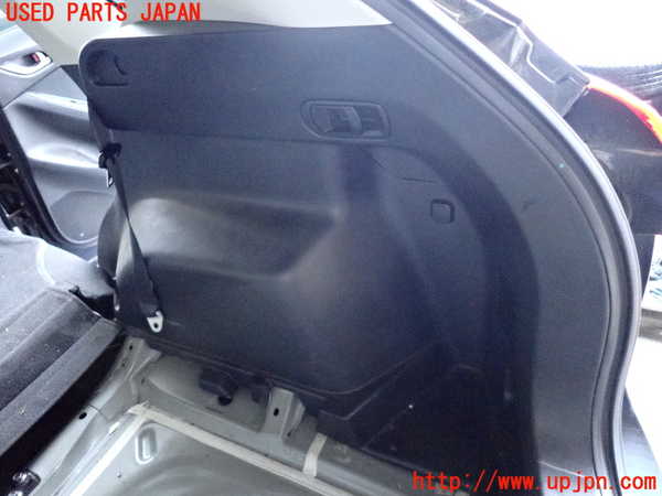 2UPJ-9240377675]CX-5(KE2AW)右リアピラートリム 中古_3