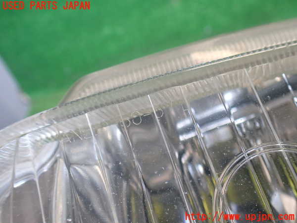 2UPJ-9240381182]セルシオ(UCF31)左フォグ 中古_3