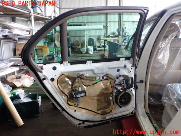 2UPJ-9240381320]セルシオ(UCF31)左後ドア (M2F5) 中古_5