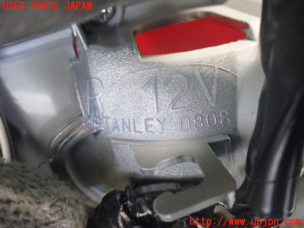 2UPJ-9240381550]セルシオ(UCF31)右リアフィニッシャー (ジャンク品) 中古_2