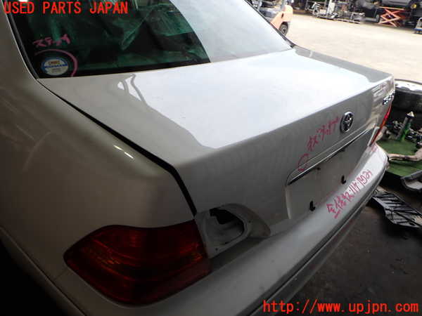 2UPJ-9240381500]セルシオ(UCF31)トランク 中古_2