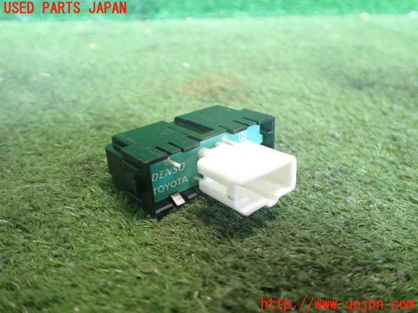 2UPJ-9240386311]セルシオ(UCF31)スイッチ6 中古_2