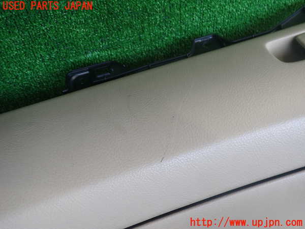 2UPJ-9240387516]セルシオ(UCF31)グローブボックス1 中古_3