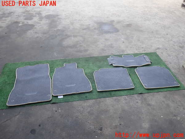 2UPJ-9240387800]セルシオ(UCF31)フロアマット 中古_4