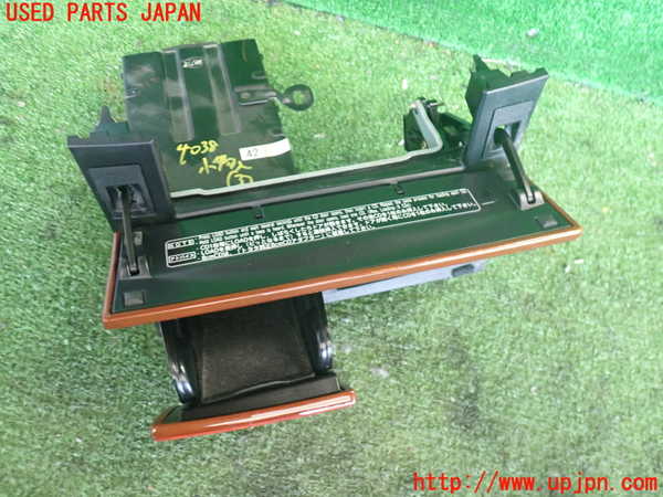 2UPJ-9240387843]セルシオ(UCF31)小物入れ3 中古_4