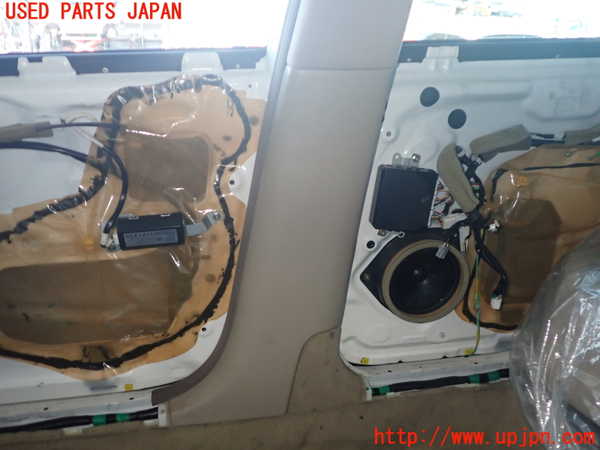 2UPJ-9240387665]セルシオ(UCF31)右センターピラートリム 中古_3