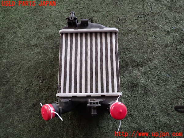 2UPJ-9240392452]アバルト・595(31214T)インタークーラー2 中古_3