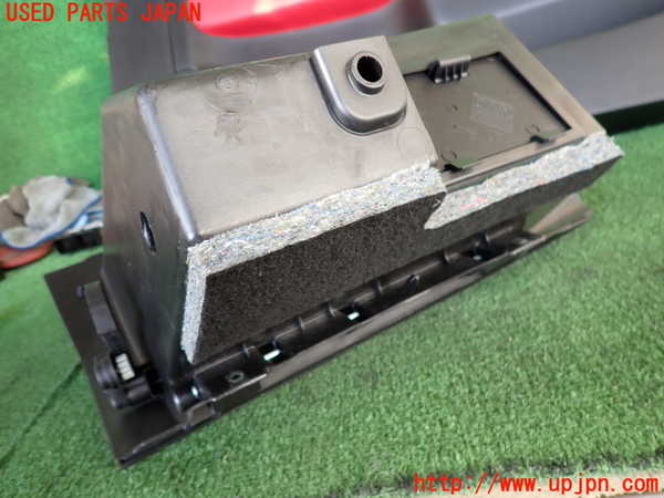 2UPJ-9240397516]アバルト・595(31214T)グローブボックス1 中古_4