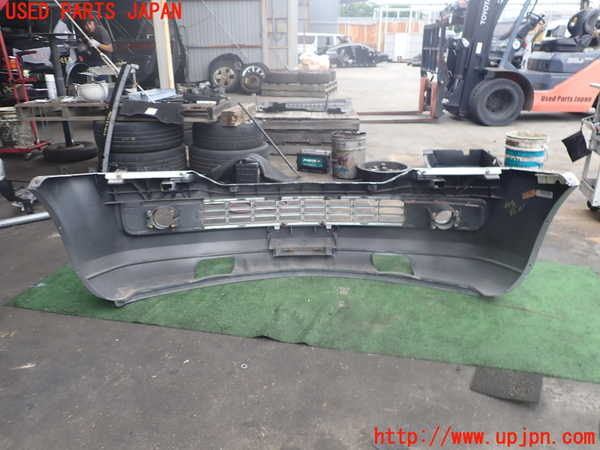2UPJ-9240401010]リンカーン・ナビゲーター(不明)フロントバンパー (ジャンク品) 中古_4
