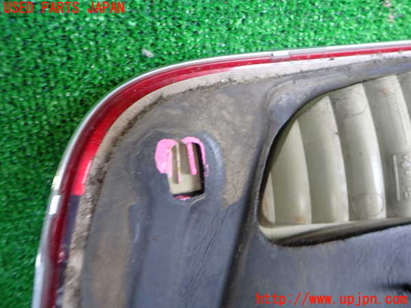 2UPJ-9240401552]リンカーン・ナビゲーター(不明)左リアフィニッシャー (ジャンク品) 中古_4
