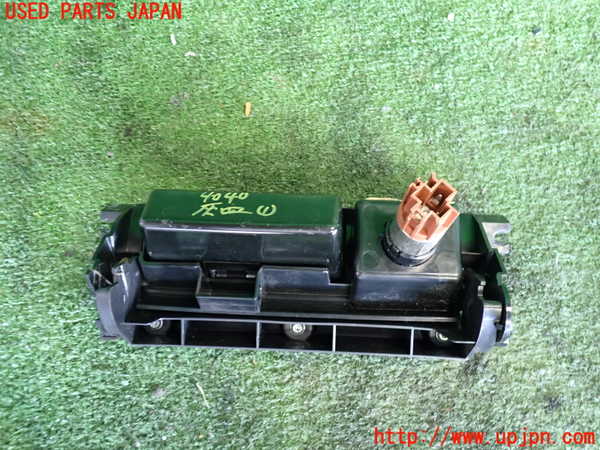 2UPJ-9240407821]リンカーン・ナビゲーター(不明)灰皿1 中古_3