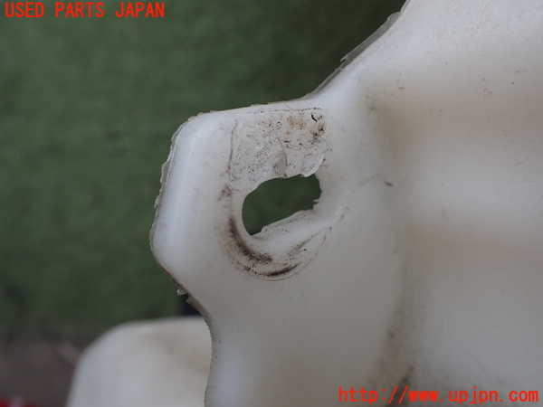 2UPJ-9240416792]アバルト・595(312142)ウォッシャータンク2 中古_3