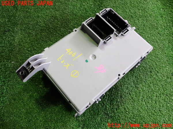 2UPJ-9240416741]アバルト・595(312142)ヒューズボックス1(室内助手席側) 中古_2