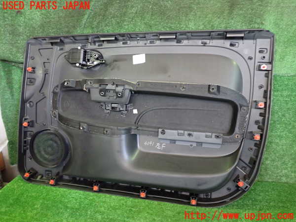 2UPJ-9240411264]アバルト・595(312142)左ドア内張り 中古_4