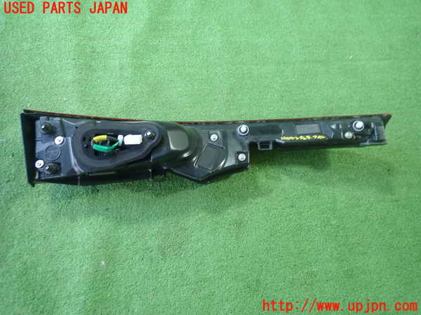 1UPJ-9240421550]MIRAI(ミライ)(JPD20)右リアフィニッシャー 中古_2