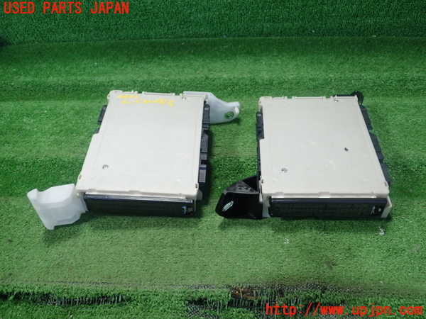 1UPJ-9240426742]MIRAI(ミライ)(JPD20)ヒューズボックス2 中古_2