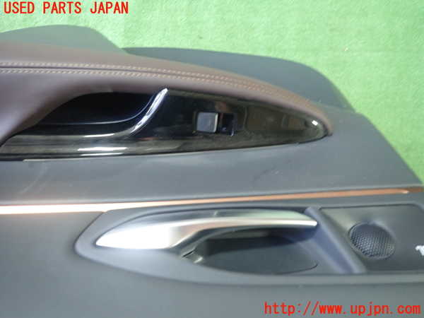 1UPJ-9240421294]MIRAI(ミライ)(JPD20)右後ドア内張り 中古_2