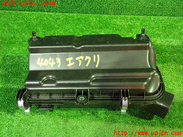 1UPJ-9240432560]ソリオ バンディット(MA36S)エアクリーナーボックス 中古_2