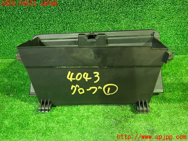 1UPJ-9240437516]ソリオ バンディット(MA36S)グローブボックス1 中古_3