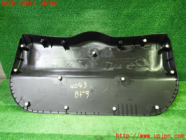 1UPJ-9240431578]ソリオ バンディット(MA36S)バックドア内張り 中古_2