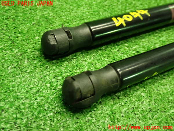 1UPJ-9240441068]カムリハイブリッド(AXVH70)ボンネットダンパー 中古_2