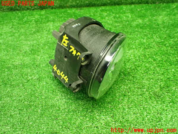 1UPJ-9240441182]カムリハイブリッド(AXVH70)左フォグ 中古_2