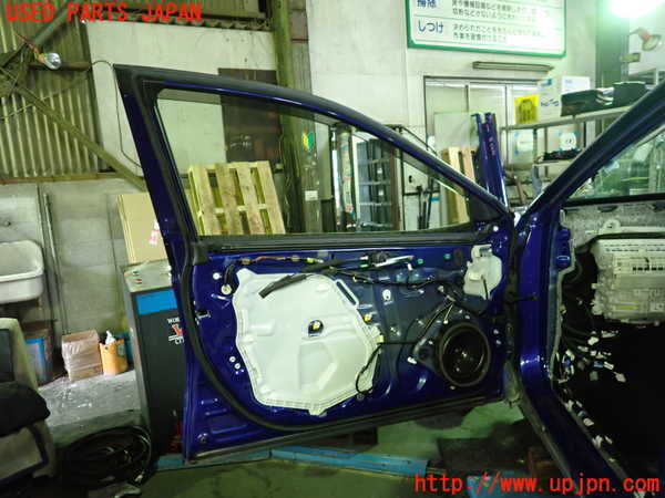 1UPJ-9240441260]カムリハイブリッド(AXVH70)左前ドア AGC M2H5 中古_5