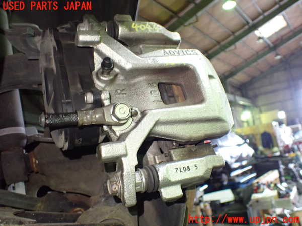 1UPJ-9240444090]カムリハイブリッド(AXVH70)右リアキャリパー 中古_2