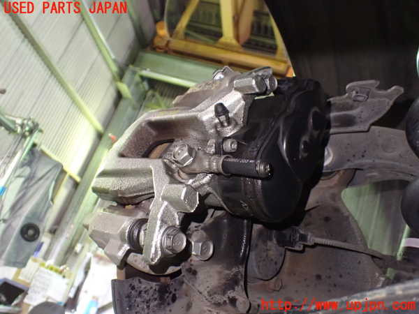 1UPJ-9240444095]カムリハイブリッド(AXVH70)左リアキャリパー 中古_2