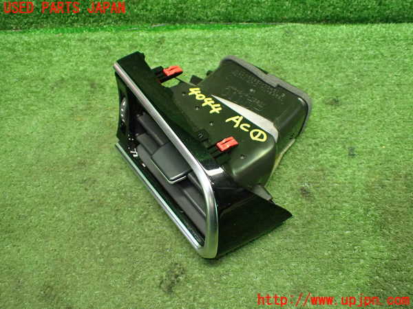1UPJ-9240447526]カムリハイブリッド(AXVH70)エアコン吹き出し口1 (右) 中古_2