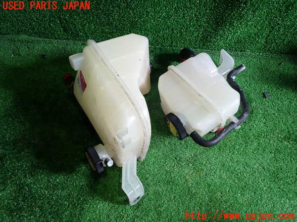 1UPJ-9240452410]SAI(サイ)(AZK10)ラジエータータンク 中古_2