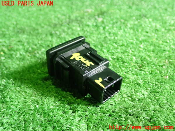 1UPJ-9240456307]SAI(サイ)(AZK10)スイッチ2 (車両接近通報OFF) 中古_3