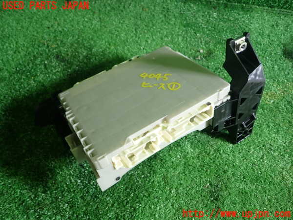 1UPJ-9240456741]SAI(サイ)(AZK10)ヒューズボックス1 中古_4