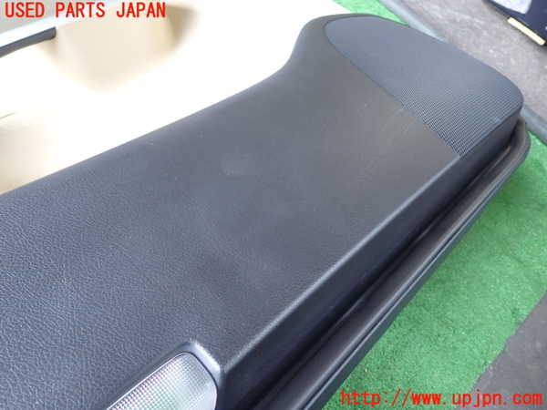 1UPJ-9240451264]SAI(サイ)(AZK10)左前ドア内張り 中古_2