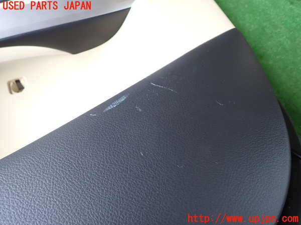 1UPJ-9240451294]SAI(サイ)(AZK10)右後ドア内張り 中古_2