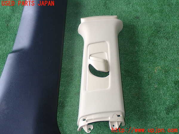 1UPJ-9240457665]SAI(サイ)(AZK10)右センターピラートリム 中古_2