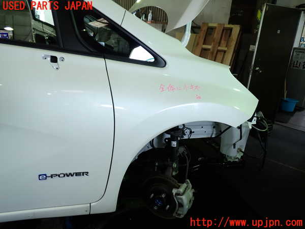 1UPJ-9240461080]ノート e-POWER NISMO(HE12)右前フェンダー 中古_3