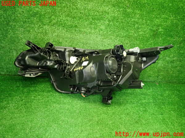 1UPJ-9240461130]ノート e-POWER NISMO(HE12)右ヘッドライト LED 中古_2
