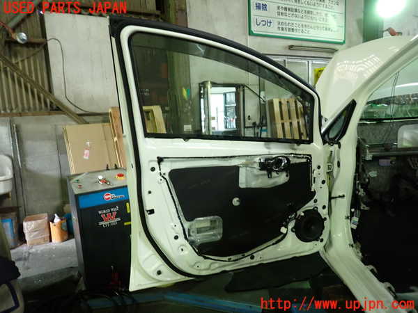 1UPJ-9240461260]ノート e-POWER NISMO(HE12)左前ドア NSG M3O8 中古_5