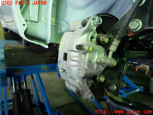 1UPJ-9240464080]ノート e-POWER NISMO(HE12)右フロントキャリパー 中古_2
