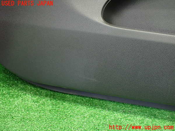 1UPJ-9240461264]ノート e-POWER NISMO(HE12)左前ドア内張り 中古_3