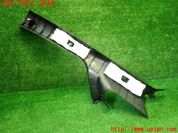 1UPJ-9240467655]ノート e-POWER NISMO(HE12)右フロントピラートリム 中古_4