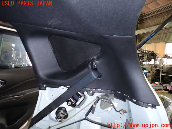 1UPJ-9240467675]ノート e-POWER NISMO(HE12)右リアピラートリム 中古_2