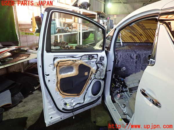 1UPJ-9240471260]アルファード(GGH30W)左前ドア 中古(43R-019796 M41A)_5