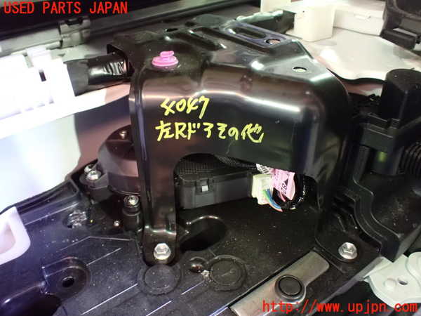 1UPJ-9240471349]アルファード(GGH30W)左後パワースライドドアユニット 中古_2