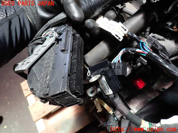 1UPJ-9240472010]アルファード(GGH30W)エンジン 2GR-FKS (ジャンク品) 中古_2