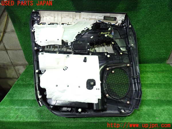 1UPJ-9240471234]アルファード(GGH30W)右前ドア内張り 中古_4