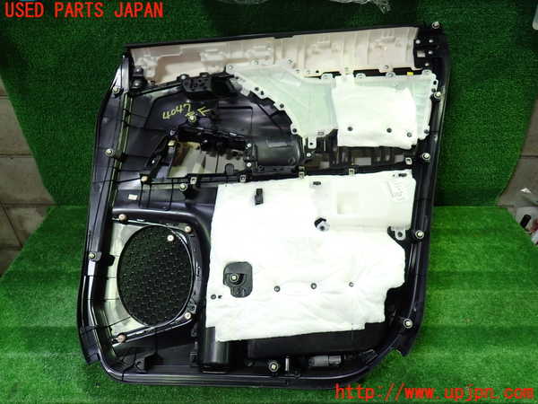 1UPJ-9240471264]アルファード(GGH30W)左前ドア内張り 中古_4
